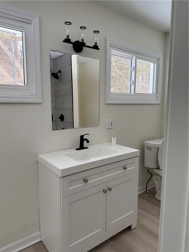 8 Finucane Road Henrietta, NY 14623 - Photo 21 of 30 Full bathroom