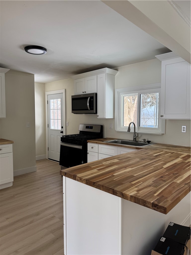 8 Finucane Road Henrietta, NY 14623 - Photo 8 of 30