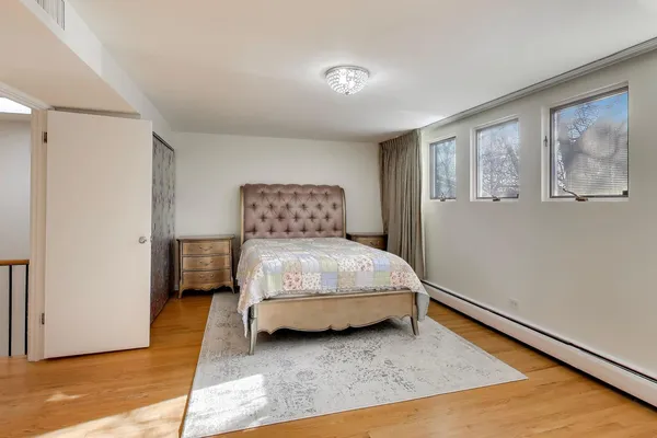 $995,000 | 1470 East 56th Street, Chicago, IL 60637