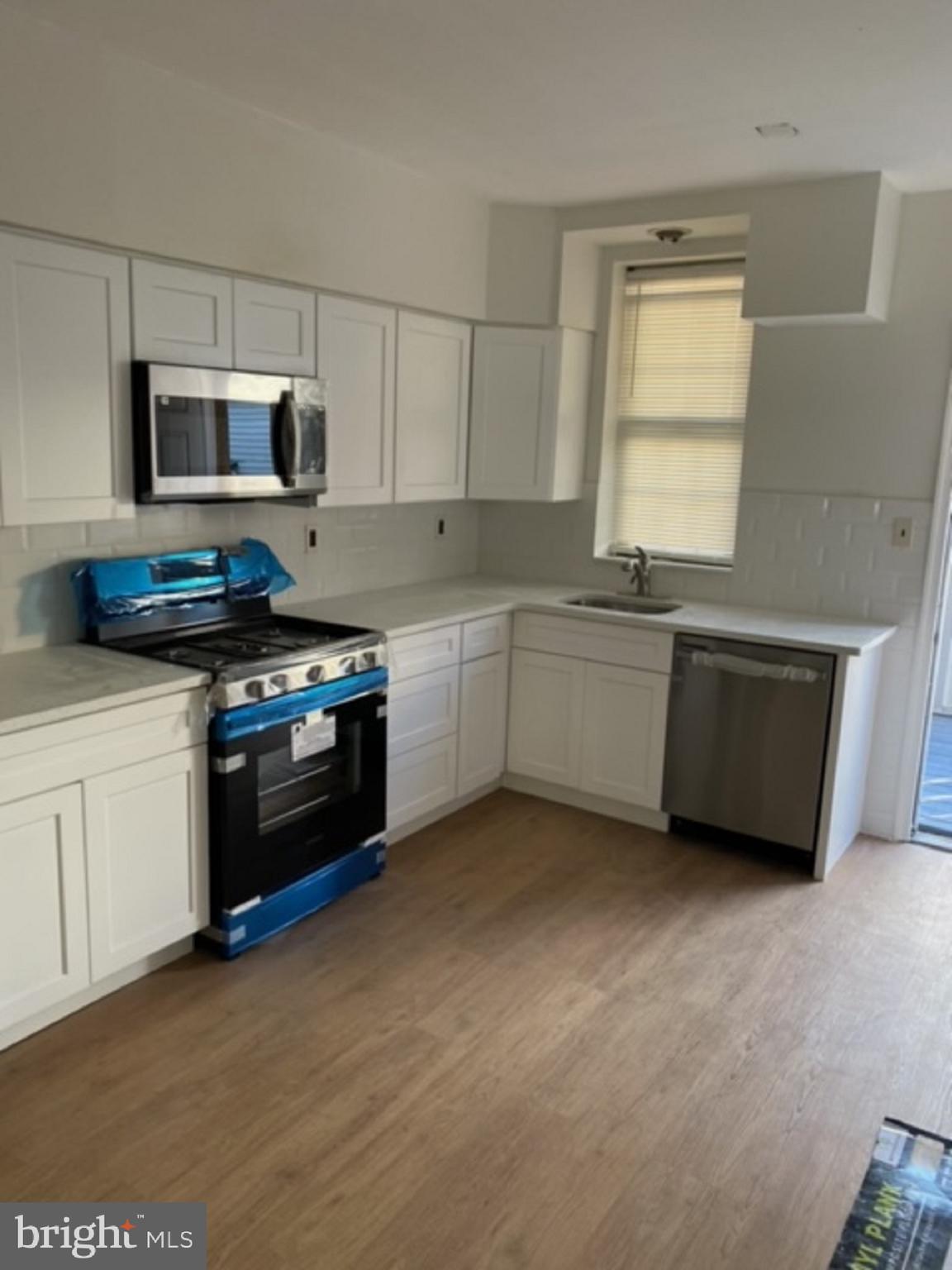 5917 Springfield Avenue Philadelphia, PA 19143 - Photo 2 of 14