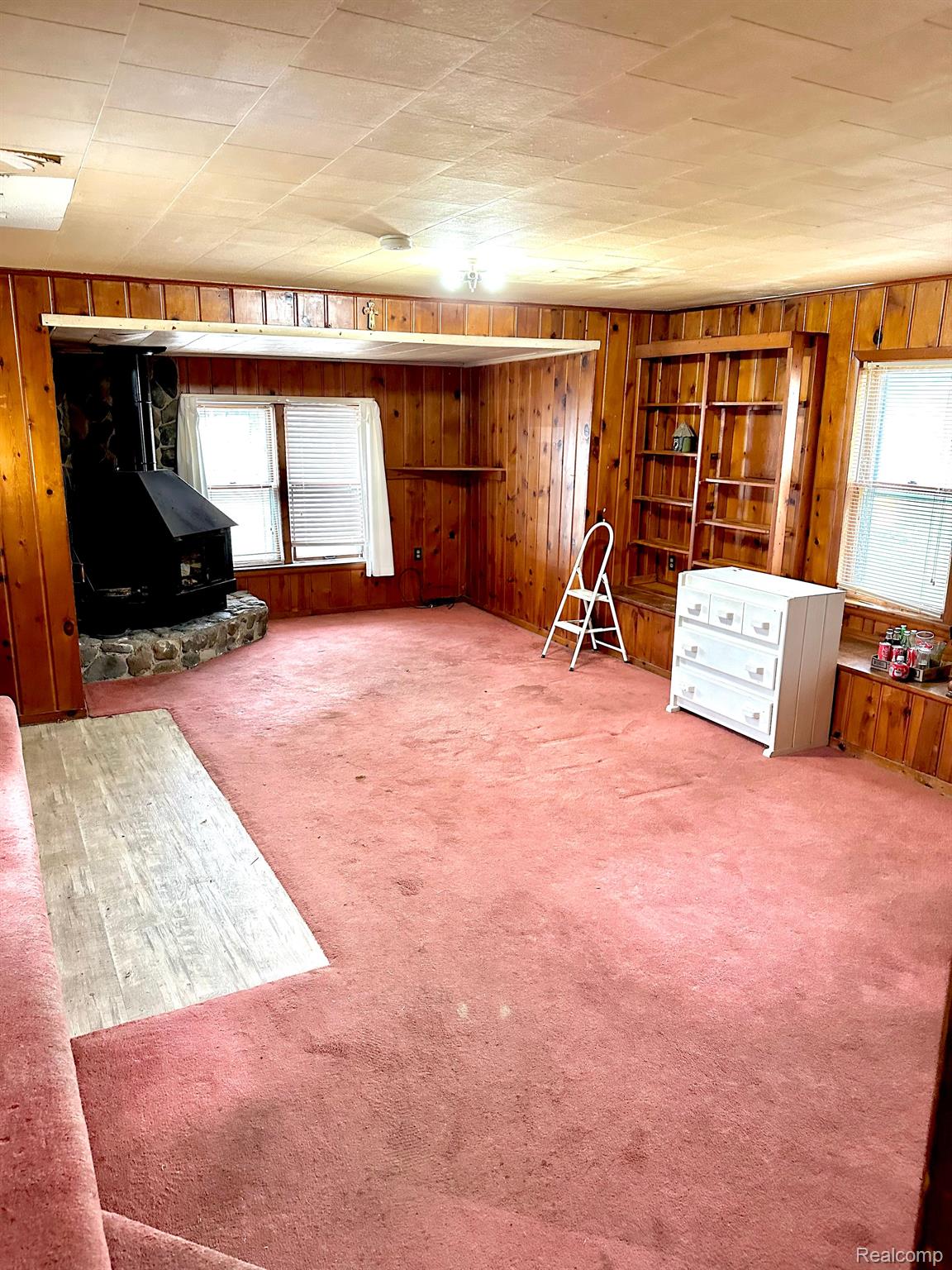 5373 Miller Road Swartz Creek, MI 48473 - Photo 4 of 24 Gallery Image 4