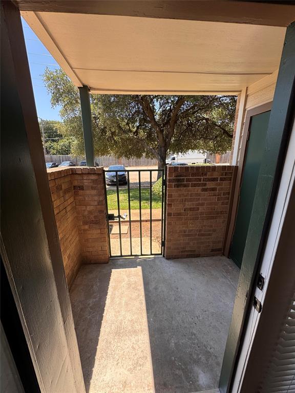 2305 Basil Drive, Unit D108 Arlington, TX 76006 - Photo 14 of 23