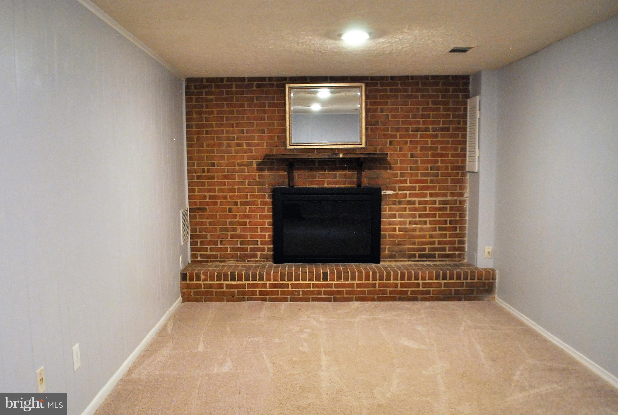 5441 Calvin Court Springfield, VA 22151 - Photo 17 of 40 Gallery Image 17