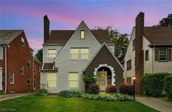 $295,000 | 3559 Gridley Road, Shaker Heights, OH 44122