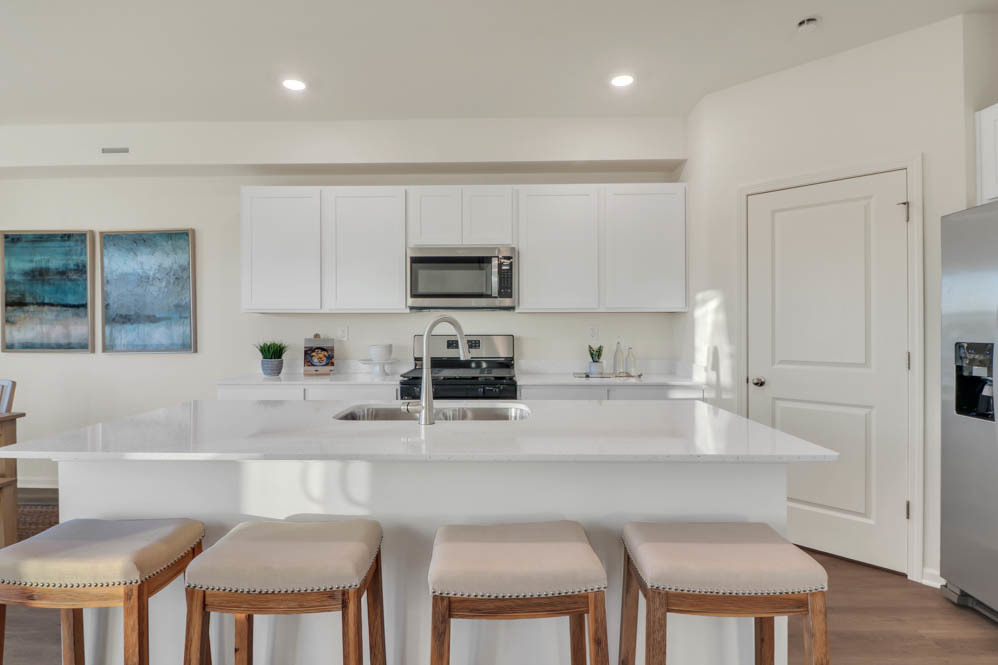 517 Adirondack Court Joliet, IL 60421 - Photo 7 of 21