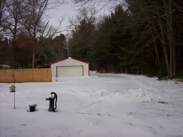 $194,900 | W5703 County Road C Road, Montello, WI 53949