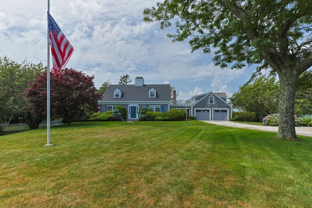 95 Cotchpinicut Road North Chatham, MA 02650 - Photo 4 of 34