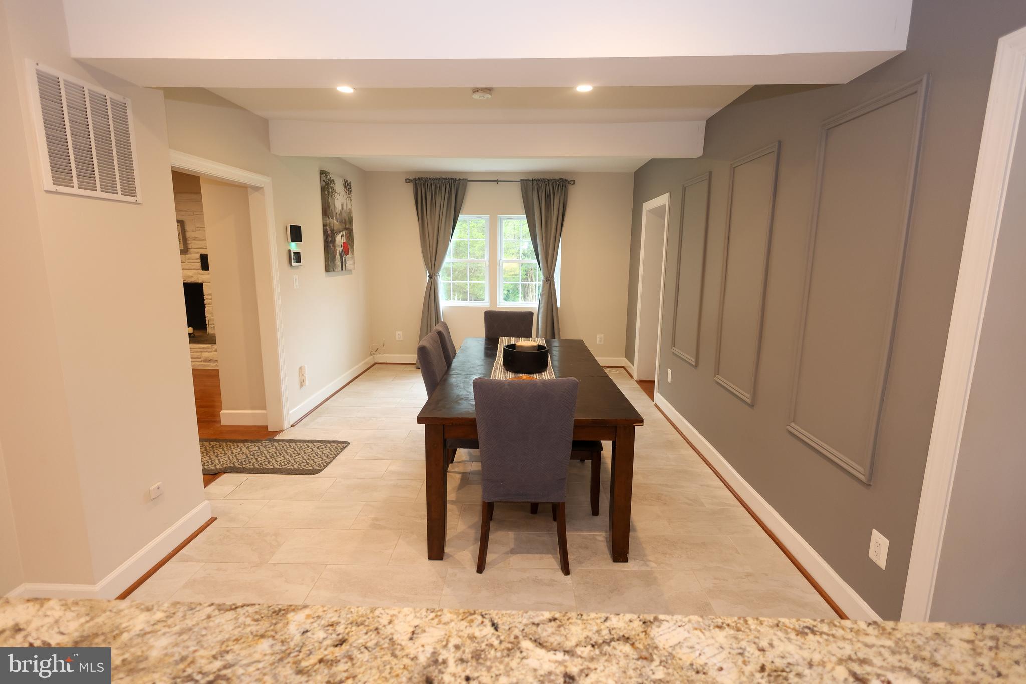 16600 Bald Eagle School Road Brandywine, MD 20613 - Photo 2 of 29 a view of a livingroom with furniture and wooden floor