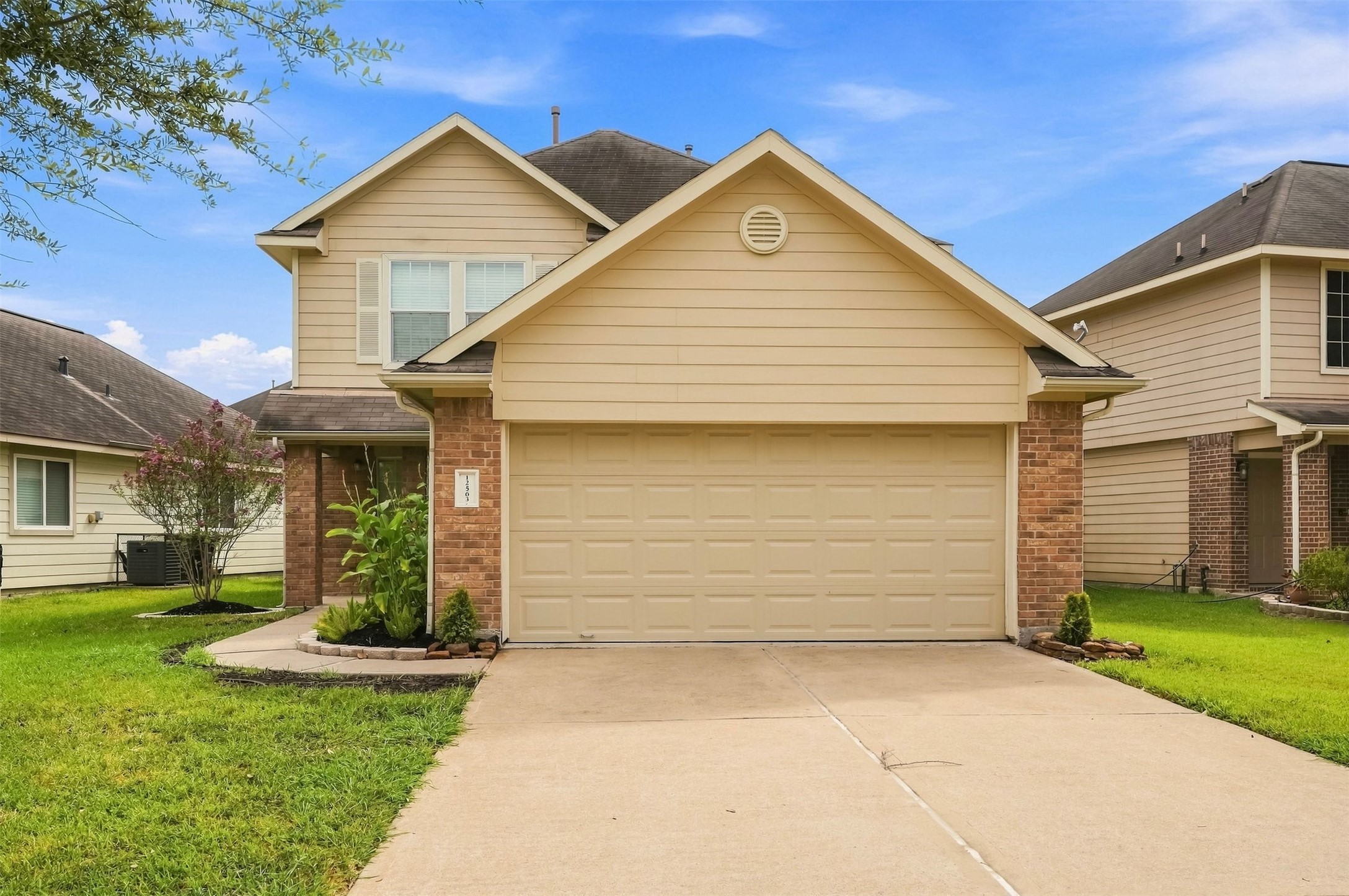 12563 Chiswick Road Houston, TX 77047 - Photo 1 of 24 Gallery Image 1