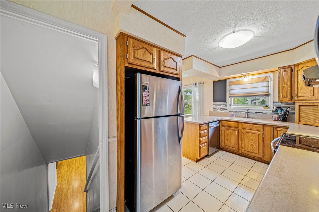 2039 South Green Road South Euclid, OH 44121 - Photo 21 of 35