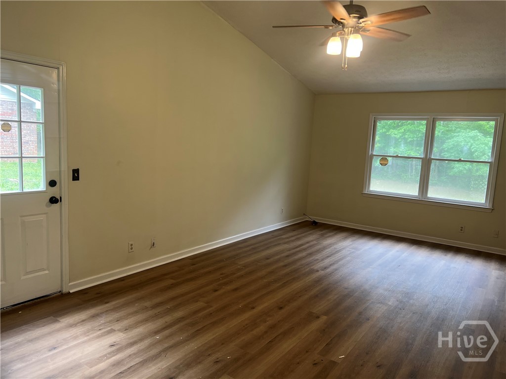 737 Beaverdam Road Winterville, GA 30683 - Photo 7 of 14