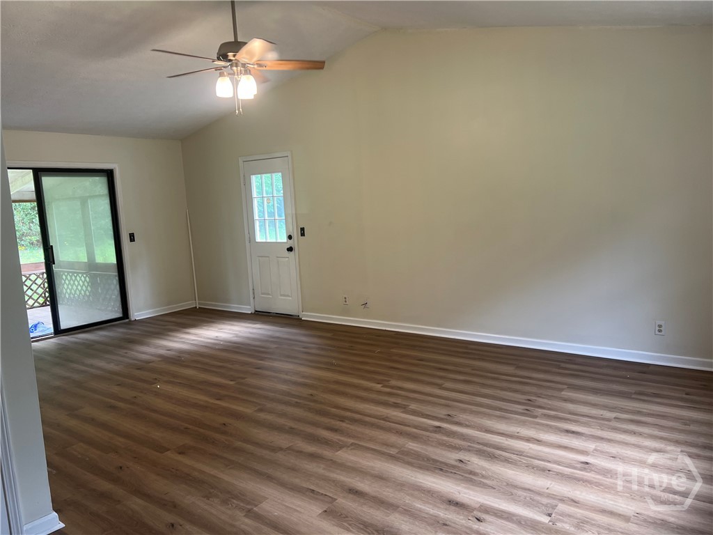 737 Beaverdam Road Winterville, GA 30683 - Photo 8 of 14