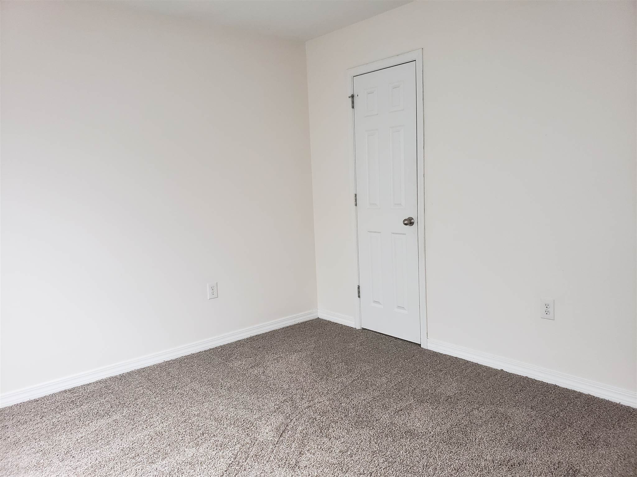 16730 Sugar Loop Foley, AL 36535 - Photo 18 of 25 Guest bedroom