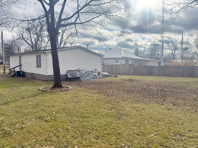$69,900 | 1213 Baynes Street, Metropolis, IL 62960