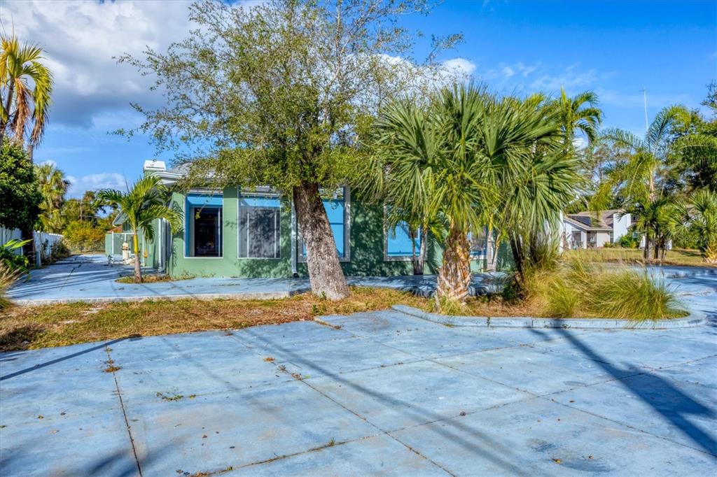 2540 Carmine Road Venice, FL 34293 - Photo 36 of 36