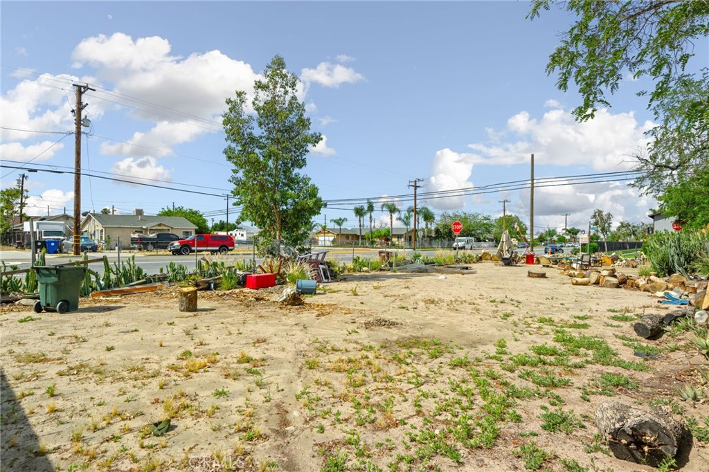 7591 Cunningham Street Highland, CA 92346 - Photo 3 of 7