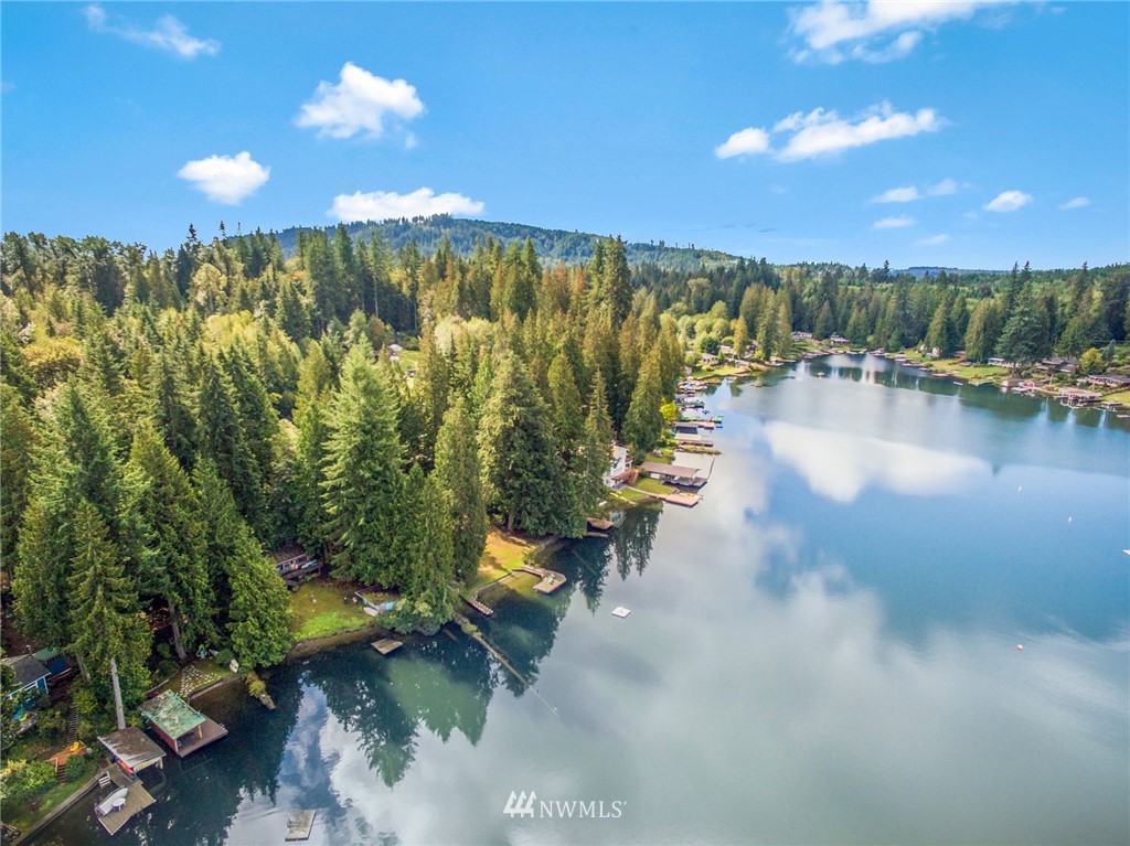 2430 South Lake Roesiger Road Snohomish, WA 98290 - Photo 1 of 12