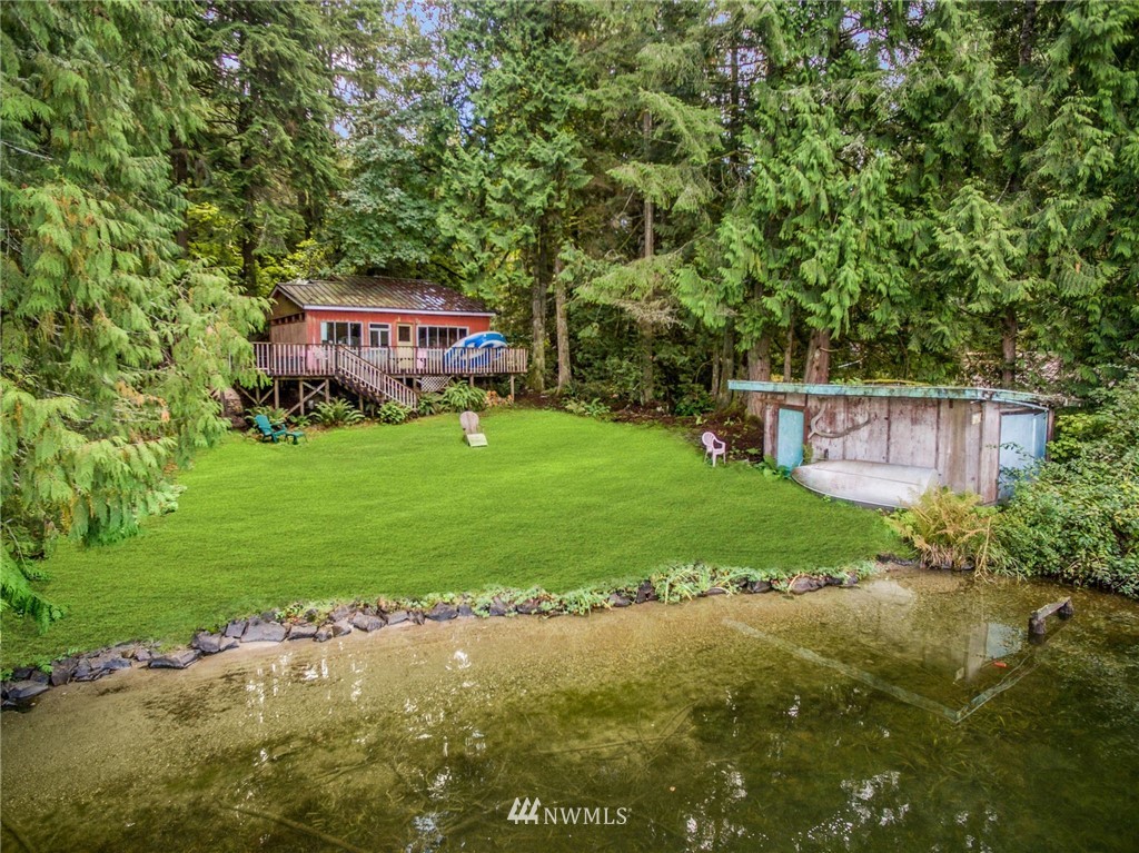 2430 South Lake Roesiger Road Snohomish, WA 98290 - Photo 5 of 12 a view of a house with a yard