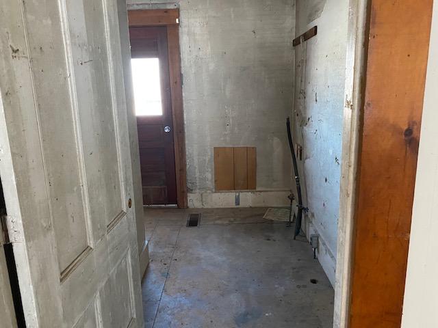 772 Rome Road Mercer, ME 04957 - Photo 32 of 46 laundry - utility room