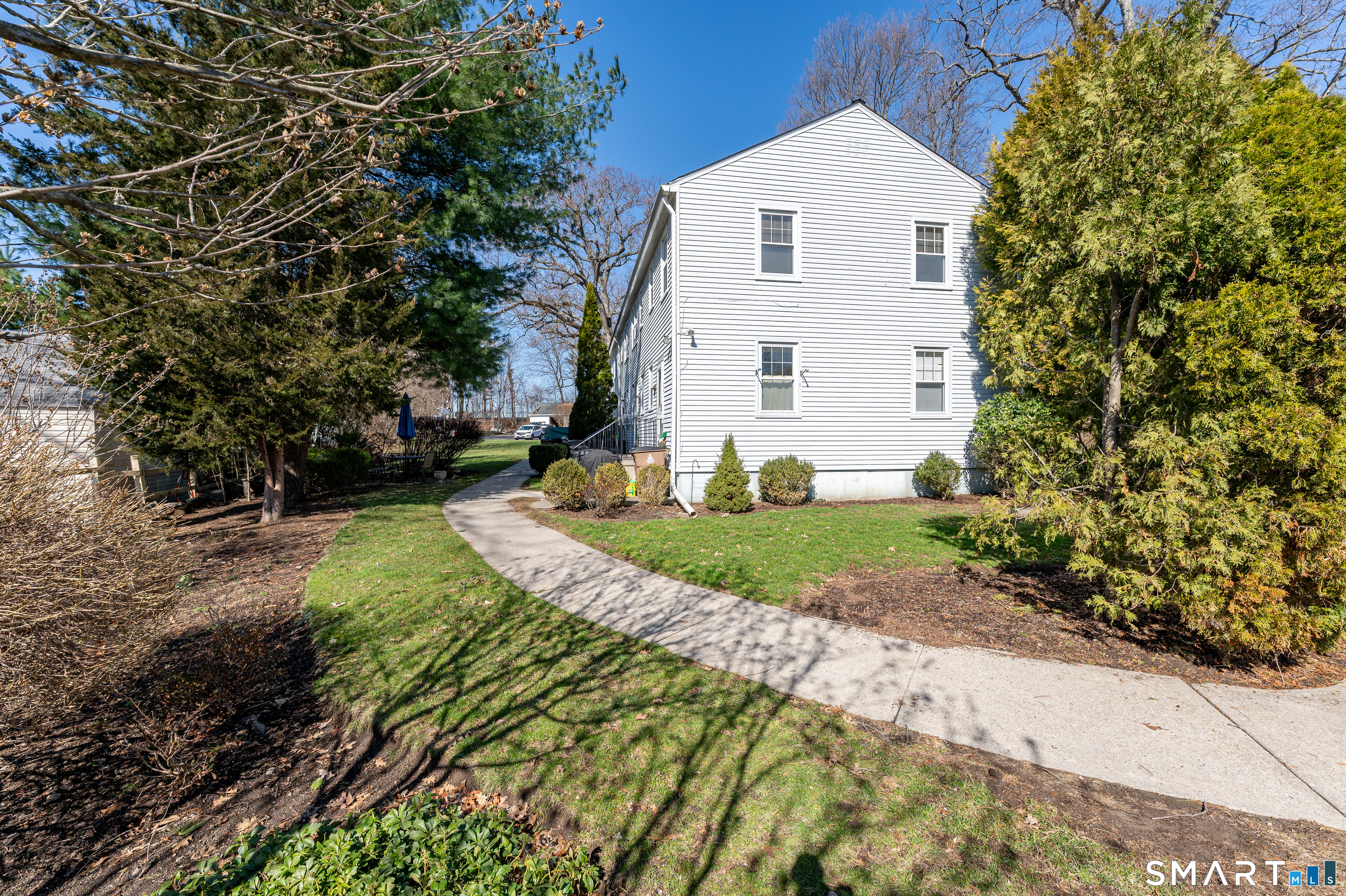 453 Sylvan Knoll Road Stamford, CT 06902 - Photo 18 of 27