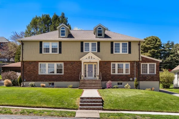 $2,300,000 | 34 Lincoln Street, Belmont, MA 02478