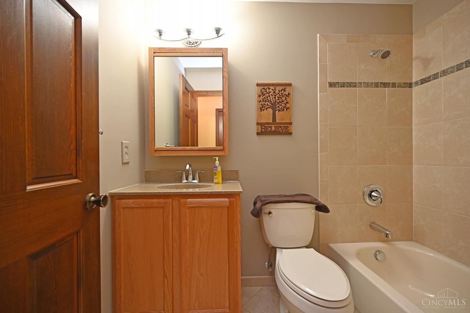 8623 Butler Warren Road West Chester, OH 45069 - Photo 23 of 38 Gallery Image 23
