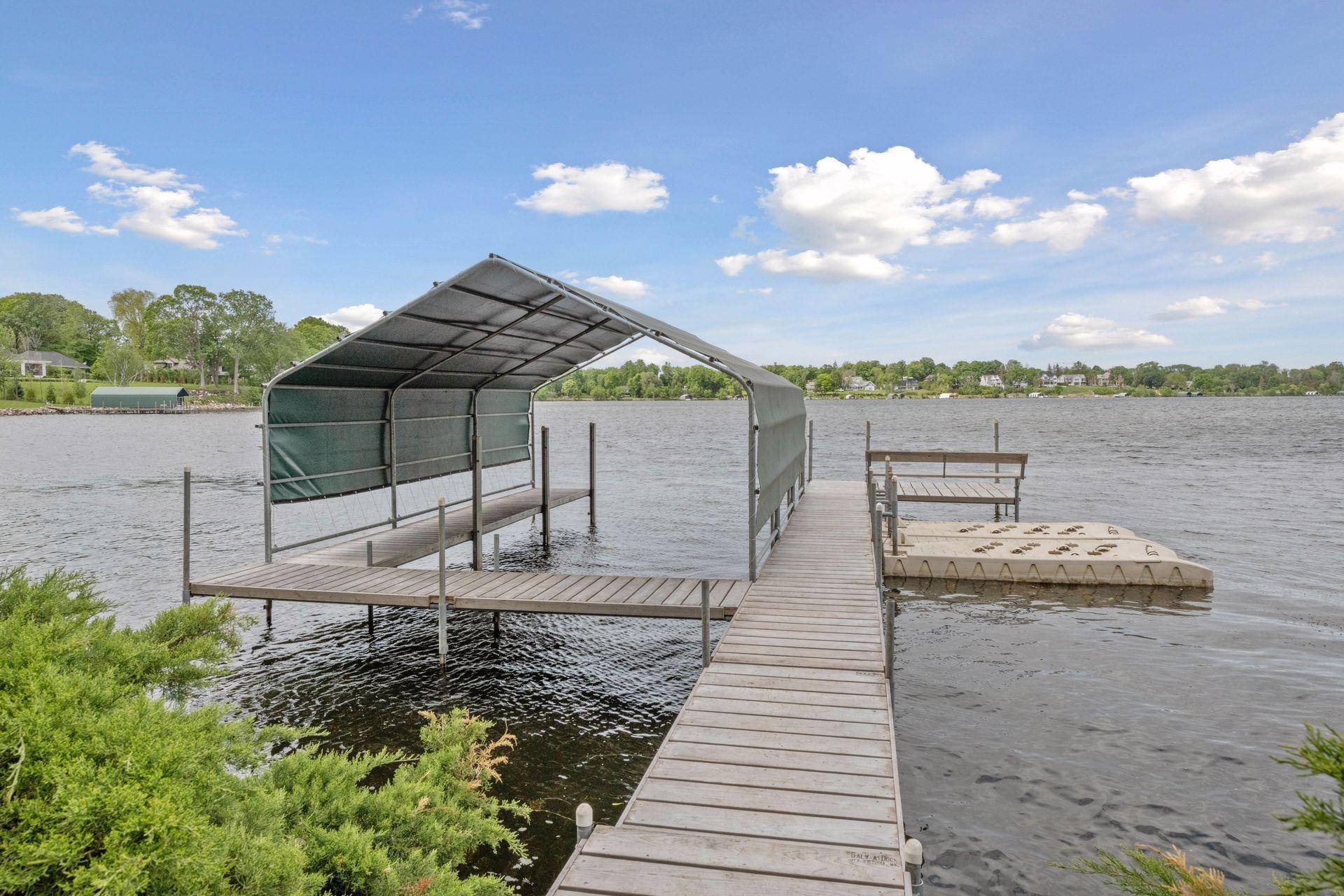 2496 Old Beach Road Wayzata, MN 55391 - Photo 59 of 60 Gallery Image 59