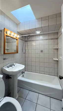 $2,400 | 62-43 69th Place, Unit 2 | Middle Village