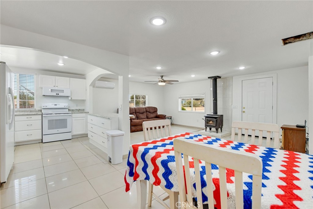 4304 Buckthorne Street Phelan, CA 92371 - Photo 15 of 39
