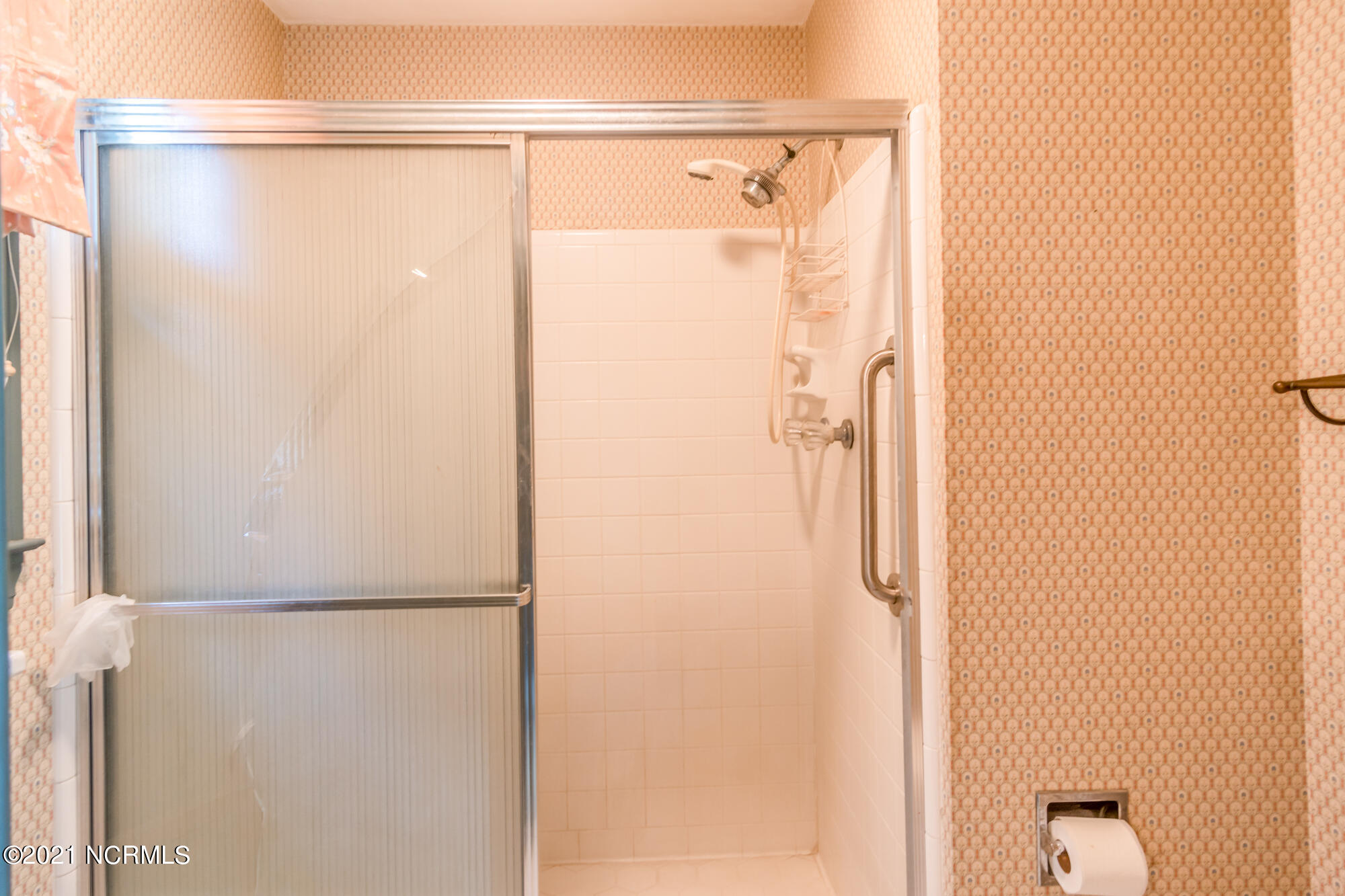 4100 Holly Ridge Road Trent Woods, NC 28562 - Photo 24 of 55 Bathroom
