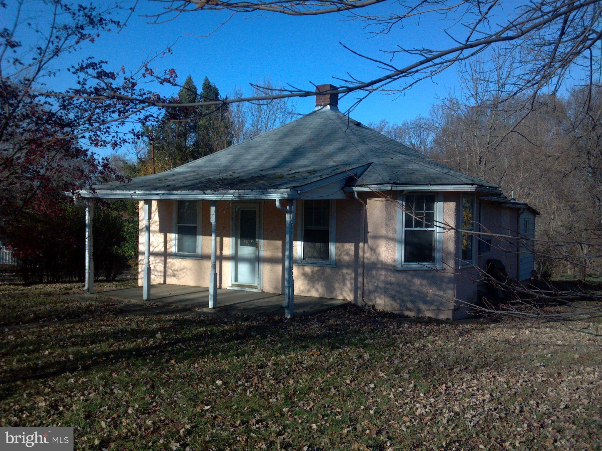 16025 Riffle Ford Road Gaithersburg, MD 20878 - Photo 7 of 12 Exterior (Front)