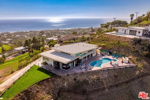 $4,700,000 | 5416 Horizon Drive, Malibu, CA 90265
