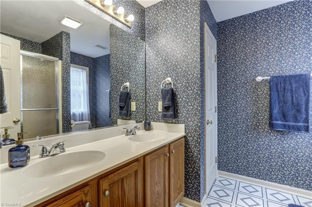 8306 Deep Valley Road Summerfield, NC 27358 - Photo 14 of 28 Gallery Image 14