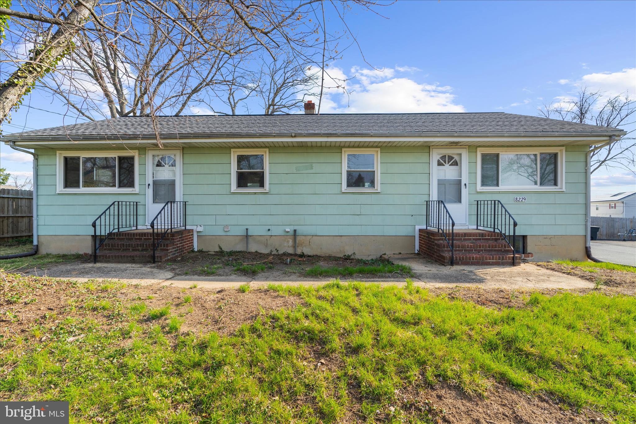 8229 Fort Smallwood Road Baltimore, MD 21226 - Photo 3 of 75 Gallery Image 3