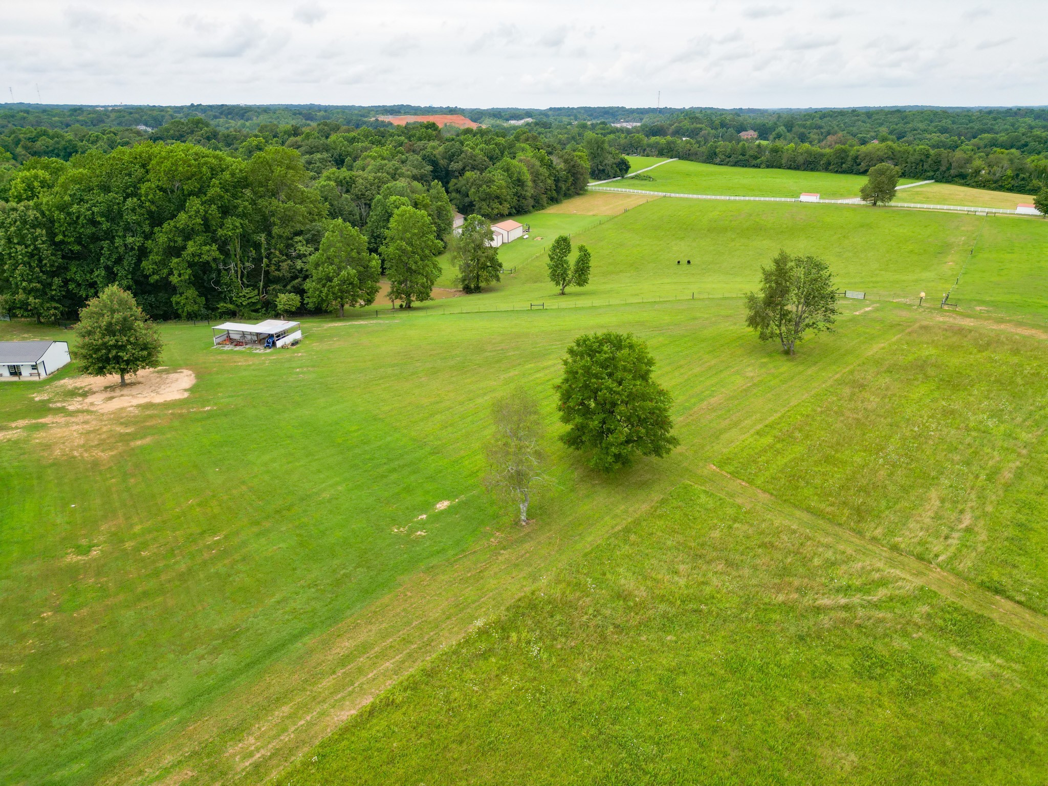 6150 Highway 41 A Pleasant View, TN 37146 - Photo 27 of 34 a view of a lake with a big yard