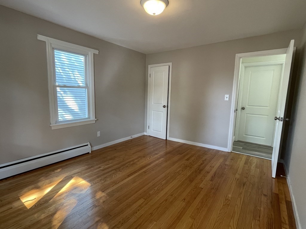 47 Granger Street Springfield, MA 01119 - Photo 11 of 19