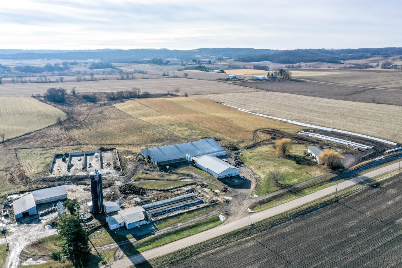 E5455 Old Ironton Road Reedsburg, WI 53959 - Photo 4 of 53