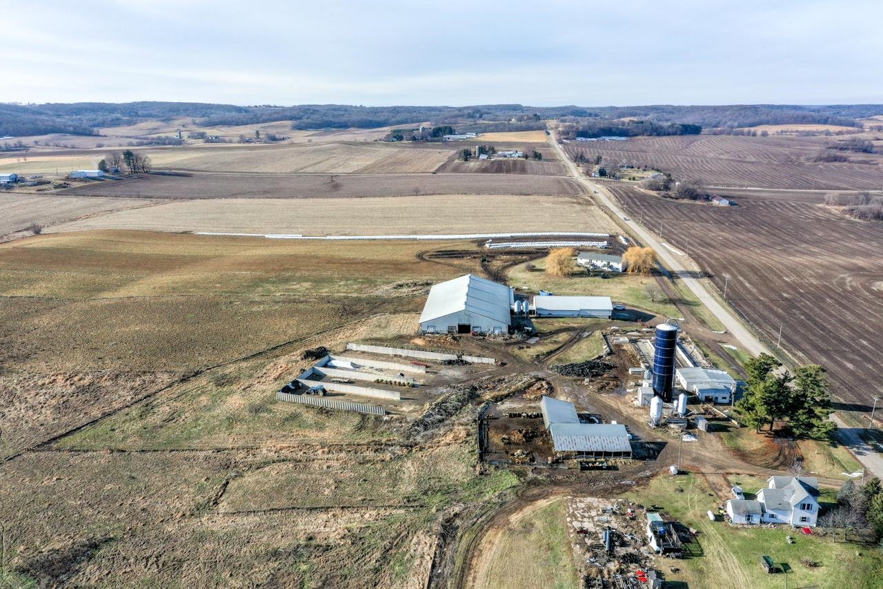 E5455 Old Ironton Road Reedsburg, WI 53959 - Photo 5 of 53