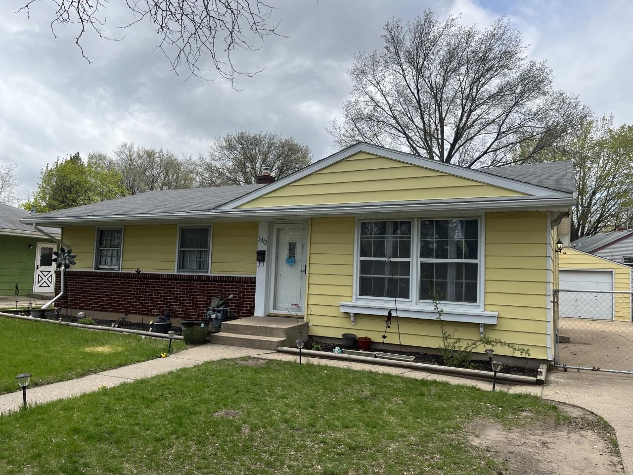 3312 Ridge Avenue Rockford, IL 61103 - Photo 1 of 21 Gallery Image 1