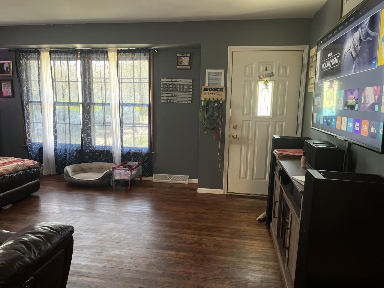 3312 Ridge Avenue Rockford, IL 61103 - Photo 2 of 21 Gallery Image 2
