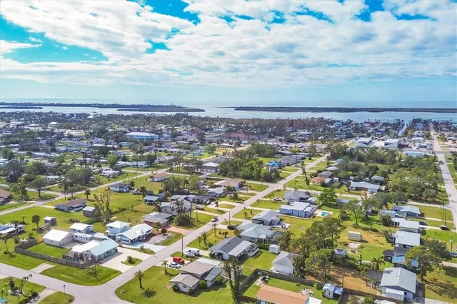 $315,000 | 2075 Pennsylvania Avenue, Englewood, FL 34224