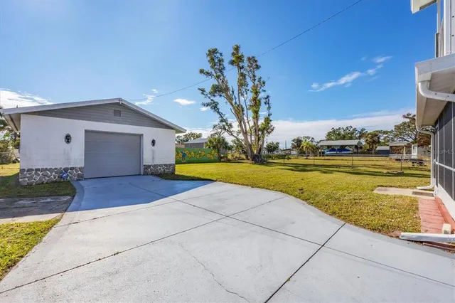 $315,000 | 2075 Pennsylvania Avenue, Englewood, FL 34224
