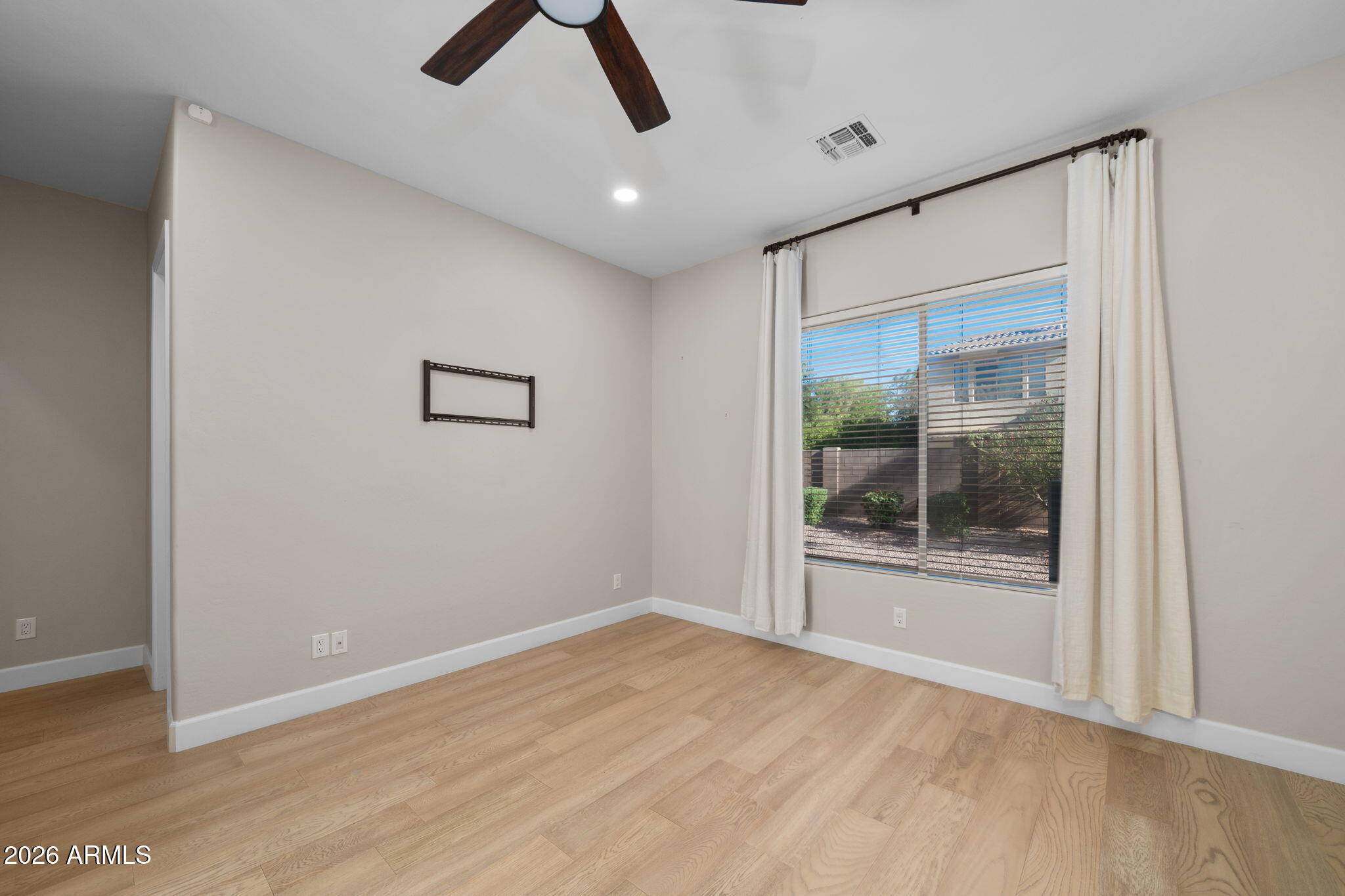 2517 South Constellation Way Gilbert, AZ 85295 - Photo 36 of 104