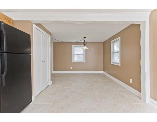 26 Harding Street Chicopee, MA 01013 - Photo 11 of 29 Gallery Image 11