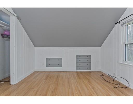 26 Harding Street Chicopee, MA 01013 - Photo 20 of 29 Gallery Image 20