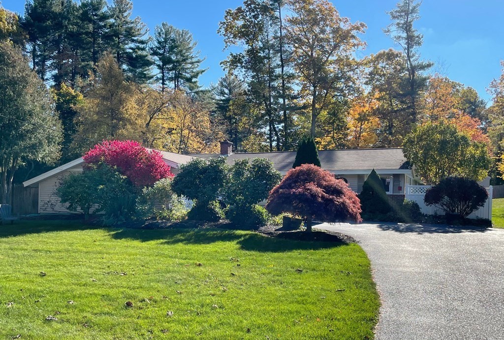 9 Terri Road Framingham, MA 01701 - Photo 1 of 23