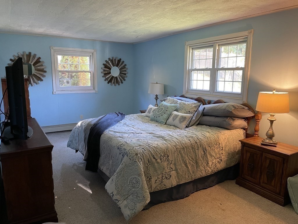 9 Terri Road Framingham, MA 01701 - Photo 13 of 23