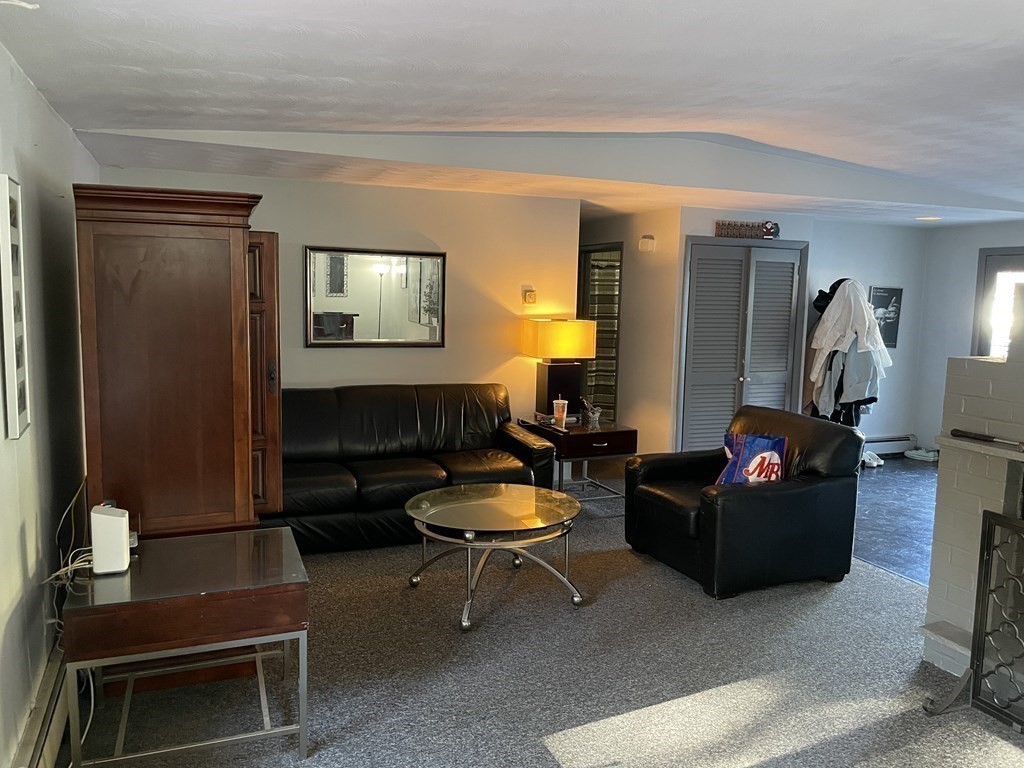9 Terri Road Framingham, MA 01701 - Photo 8 of 23
