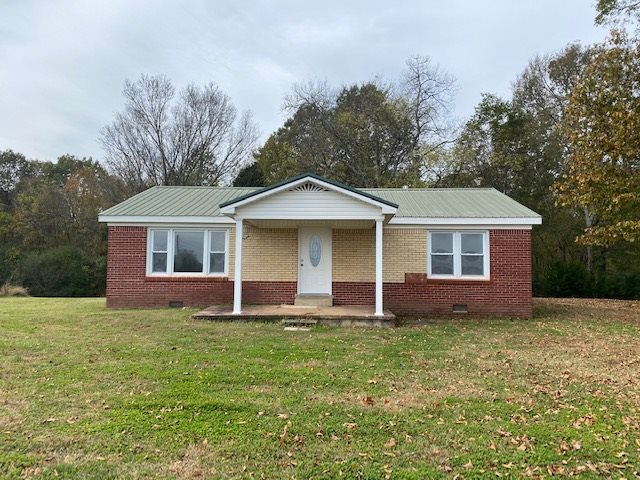 9935 Clifton Road Savannah, TN 38372 - Photo 1 of 18 Gallery Image 1