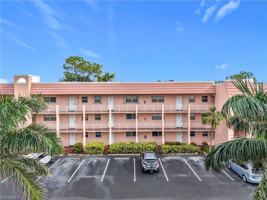 175 Turtle Lake Court, Unit 310 Naples, FL 34105 - Photo 31 of 34 View of property